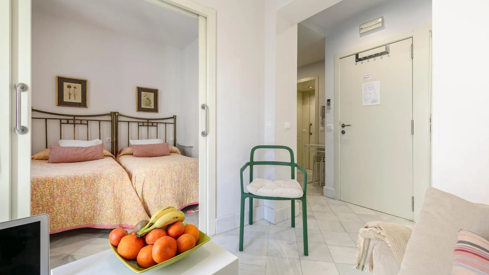 Sevilla Home Center Apartment