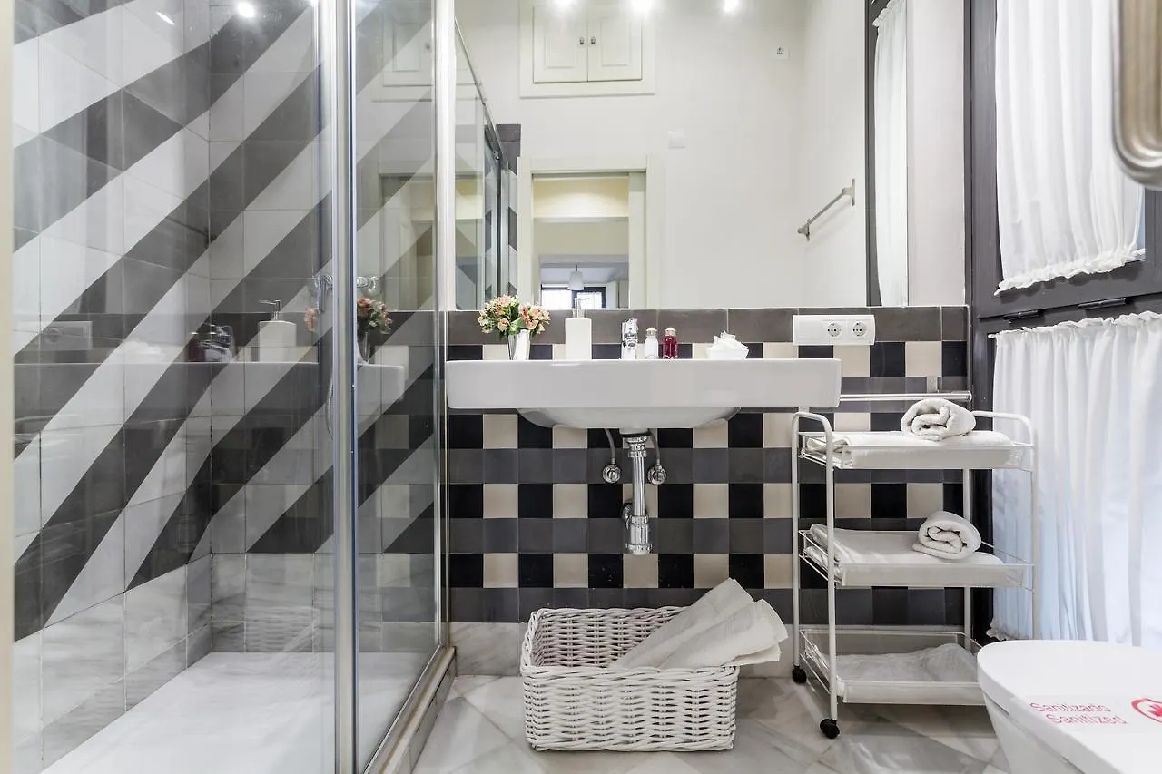Sevilla Home Center Apartment Seville